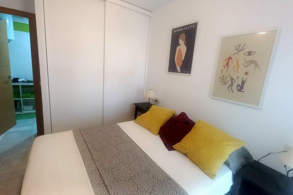 マラガBonito Apartamento En Centroアパートメント エクステリア 写真