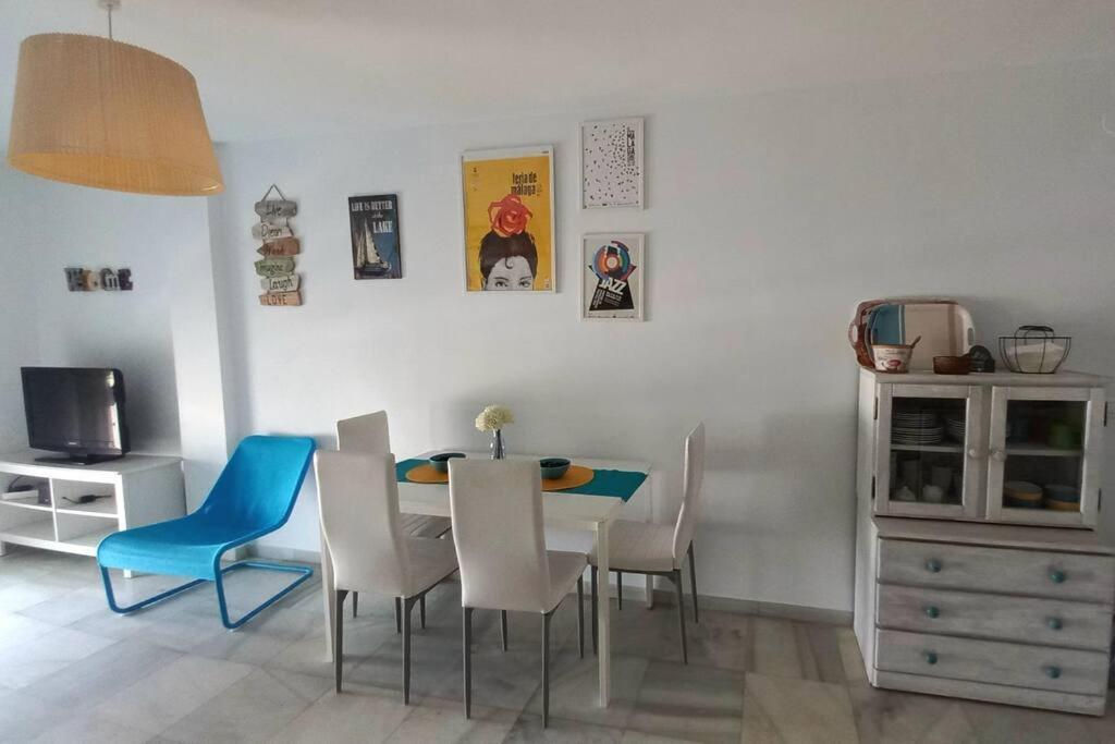 マラガBonito Apartamento En Centroアパートメント エクステリア 写真